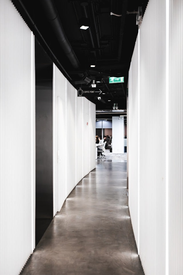 How to Improve Office Navigation With Clear Door Signs