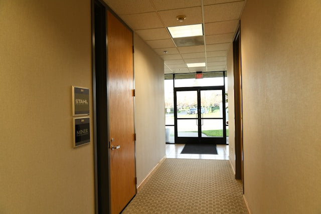 Open and Closed Door Signs for Offices and Businesses