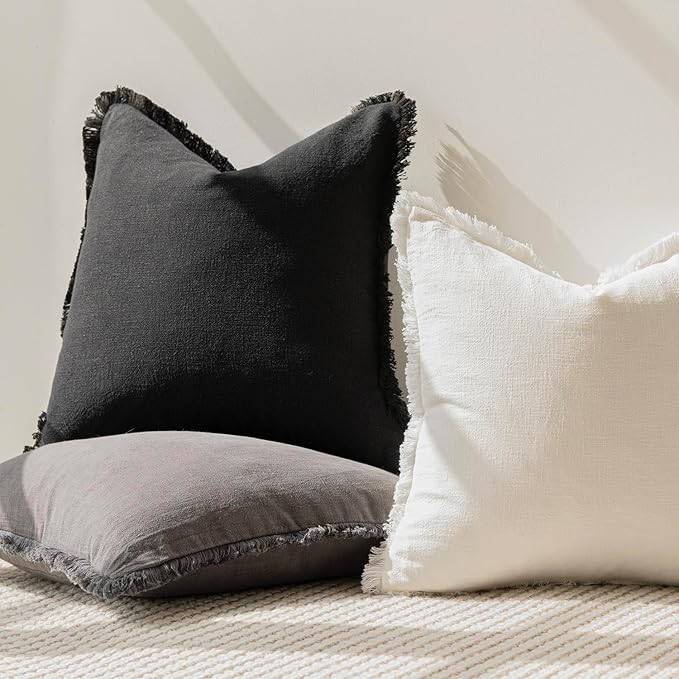 Foindtower Set of 2 Decorative Linen Fringe Throw Pillow Covers Cozy Boho Farmhouse Cushion Cover with Tassels Soft Accent Pillowcase for Couch Sofa Bed Living Room Home Decor, 26×26 Inch, Black